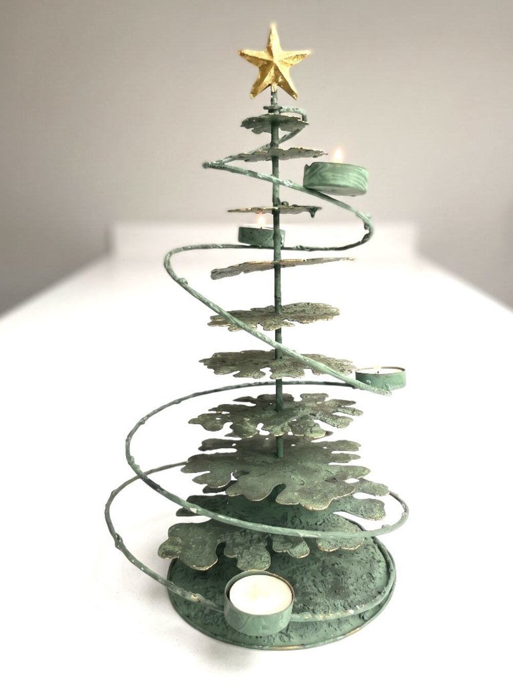 RARE VTG Hallmark Metal Christmas Tree Tealight Candle Holder Tabletop 17” Decor